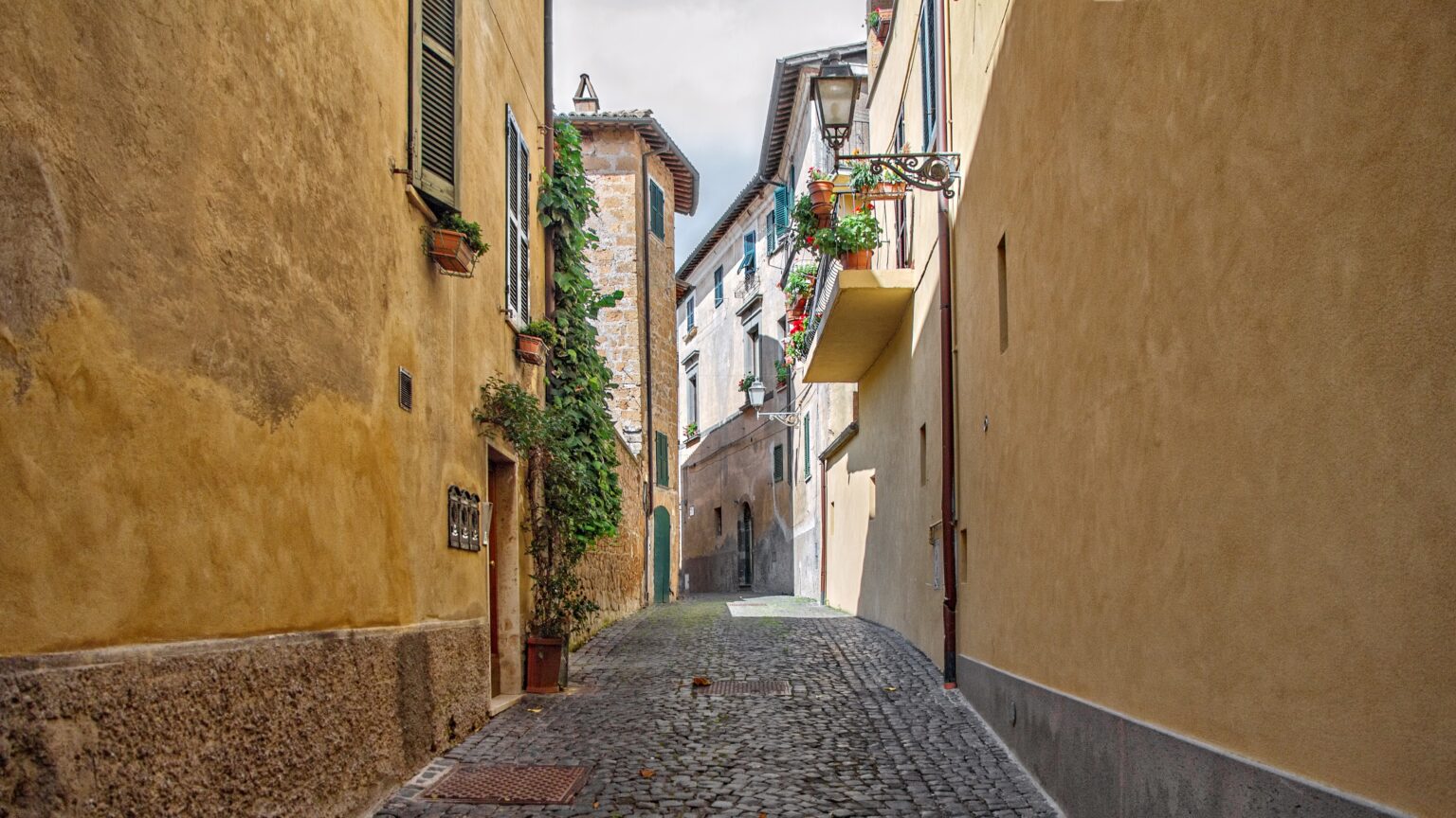Ancient streets of the city Orvieto, Italy, Toscana